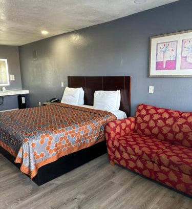 Beach Hill - Beach Flats Hôtel | Fireside Inn By The Beach Boardwalk & Bowling