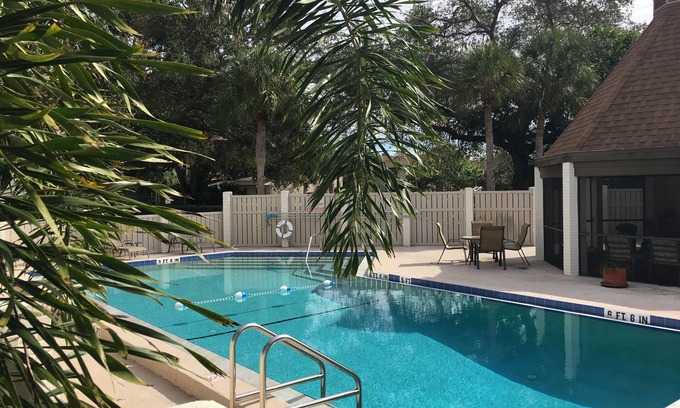 Gulf Gate Estates Copropriété | Condo calme et serein dans la belle communauté de Sarasota près de Siesta Key
