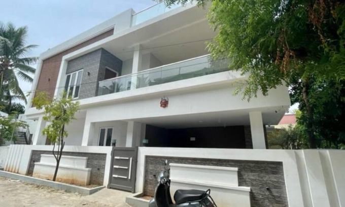 Coimbatore Appartement | First Floor Apartment in the Villa for family stay
