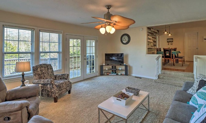 Bull Shoals Maison | Fisherman-Friendly Bull Shoals Escape on Lakefront