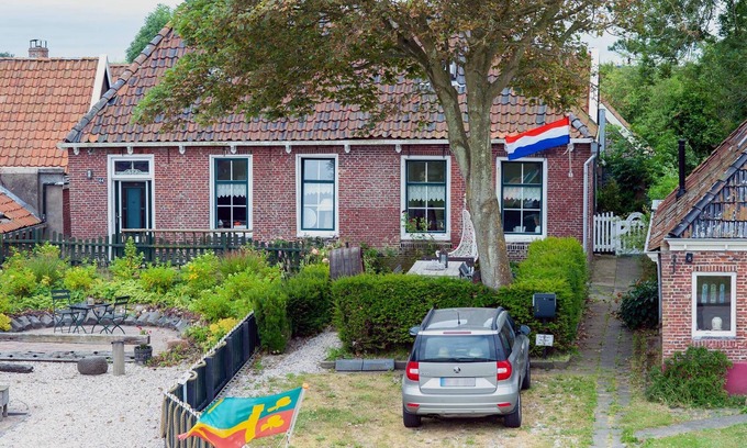Paesens-Moddergat Maison | Maison de pêcheur juste derrière la digue pour 2-6 amoureux de la nature, beaucoup d'espace et de tranquillité