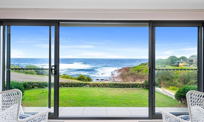 Fishermans Bay Maison | Fishie - 8a Pacific Street Fisherman Bay