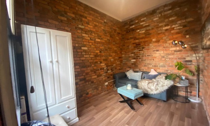 Fitzroy Maison | ***Fitzroy cottage- 3/4brms- 2baths. 2km city****