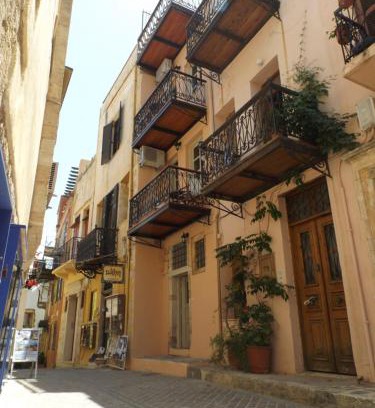 Old Town Maison | Fivos Pension