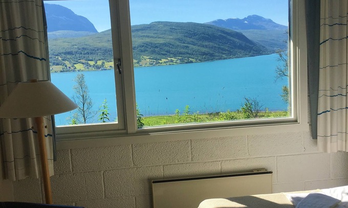 Lavangen Municipality Hôtel | Fjellkysten