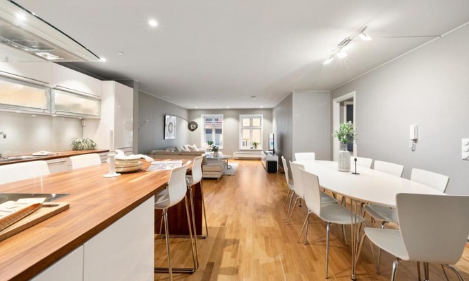 Bergen City Centre Appartement | Fløyen Lux Apartment