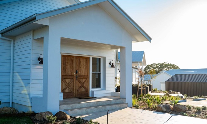 Gerringong Villa | Flame Vista - Crooked River Estate