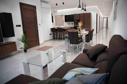 Mgarr Appartement | Flat 3, nearby Beaches & Countryside, with Terrace