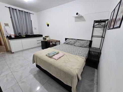 Aparecida de Goiania Appartement | Flat completo a 3 minutos de mercado, farmácia