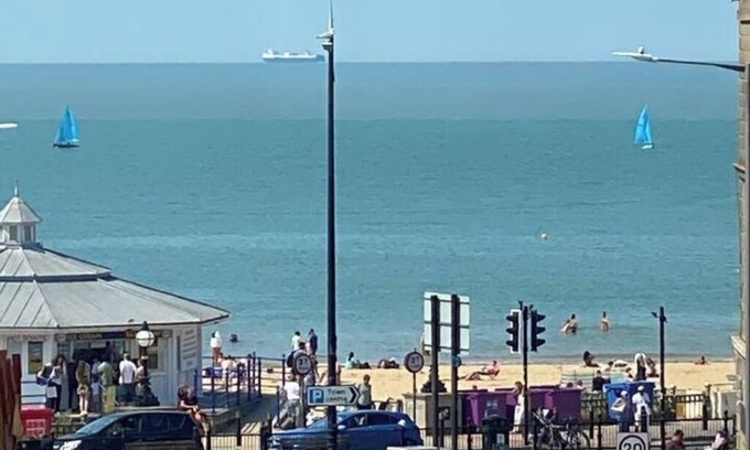 Margate Appartement | Flat with lovely view of sea. Parking space.