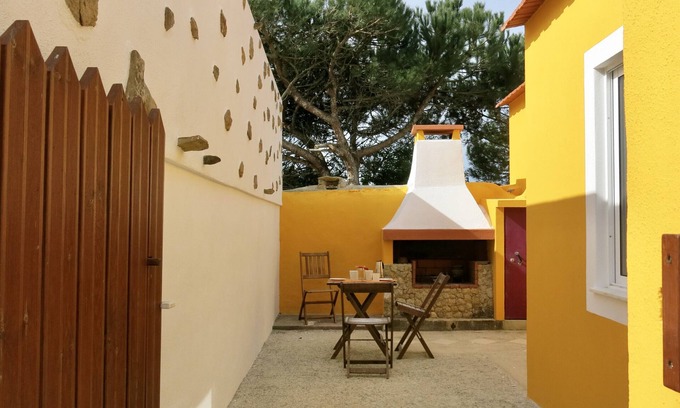 Cortesia Maison | FLH Garden House near Ericeira I
