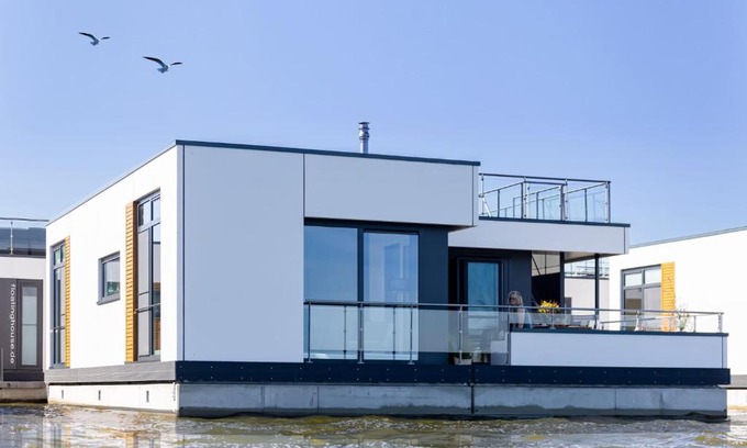 Ribnitz Maison | Floatinghouses BernsteinResort