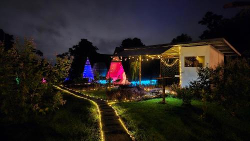La Fortuna Cabine | Flora Glamping de Abuela