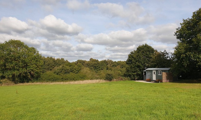 Marsham Cabine | Florence, nestled in a peaceful farm in Marsham, North Norfolk
