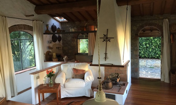 Bucine Cottage | Florence, Sienne, Arezzo: confort et style modernes dans un cottage toscan historique.