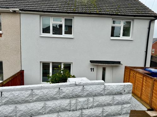 Rugeley Villa | Florina s House 4 Bedrooms Villa