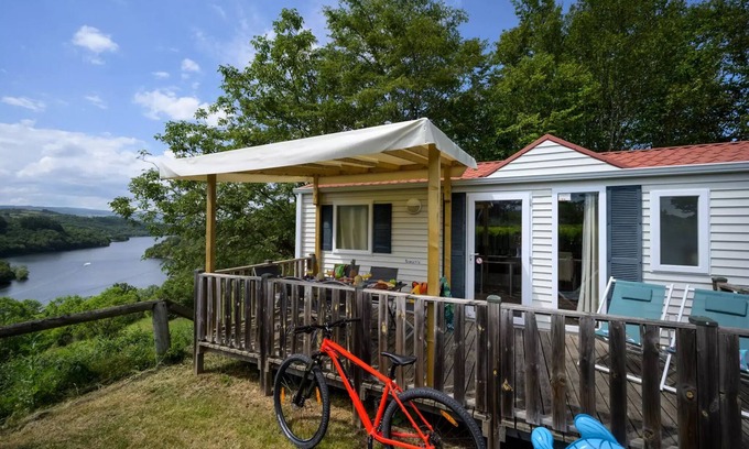 Cordelle Maison | Mobil-home Confort 34m² / 3 chambres - Terrasse 6 personnes