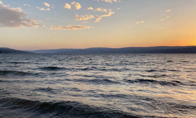 Canandaigua Cottage | All Season Canandaigua Lakefront Scandi Style Cottage