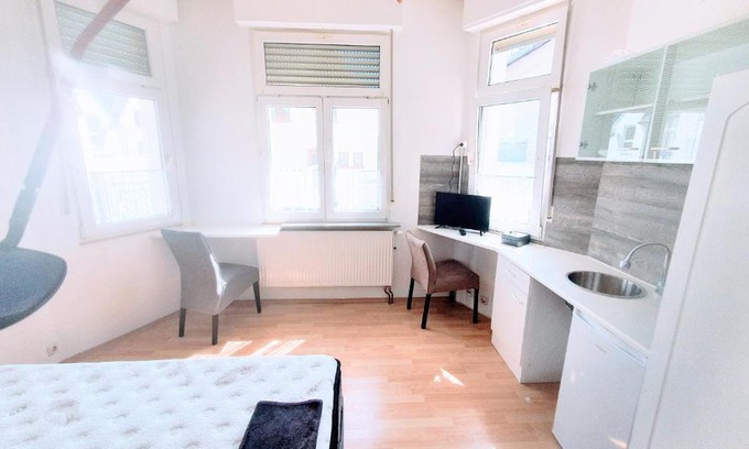 Raunheim Appartement | FMI 9 Accommodation