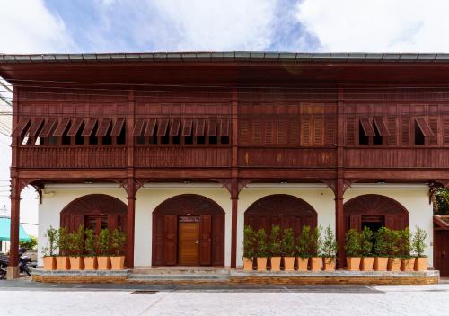 Lampang Maison | Fong Lee CC