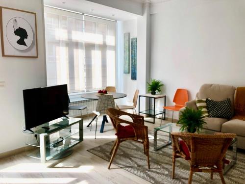 Gros Appartement | FOODIES LOCATION. SURF. NETFLIX . 3 BDR