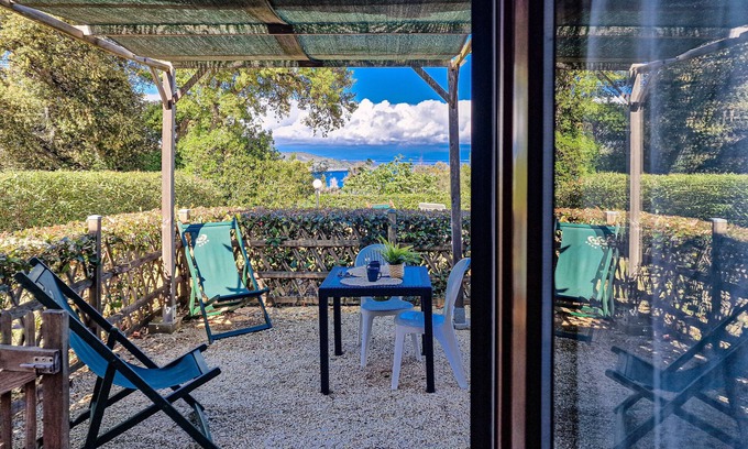 Capoliveri Appartement | Pour des heures romantiques avec une vue imprenable - Appartamenti Le Querce - Uva
