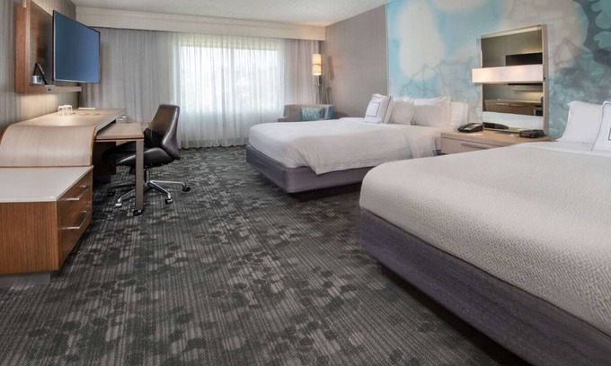 Bethlehem Hôtel | For the Whole Family! Four Contemporary Units, Pets Allowed!