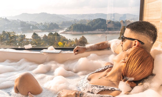 Guatape Appartement | FOR TWO PEOPLE LAKE VIEW JACUZZI INSIDE AND OUTSIDE