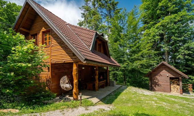Vrbovsko Chalet De Ski | Forest Amerika - Ivcakova koliba