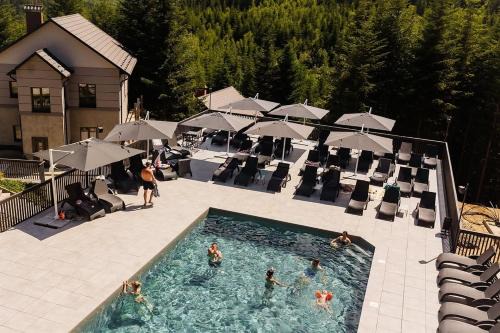 Myhove Maison | Forest House