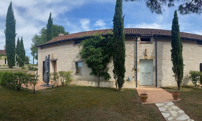 Bagat-en-Quercy Autre | Ancien chai du Quercy Blanc au coeur des vignobles de Cahors