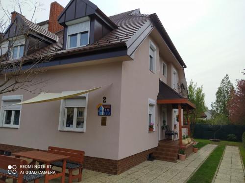 Buk Appartement | Forrás-G Vendégház