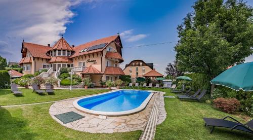 Heviz Appartement | Fortuna Villa