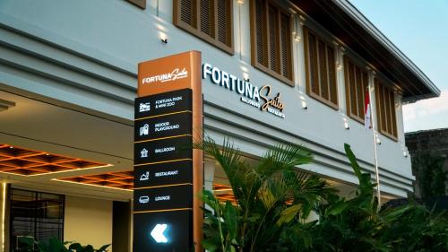 Central Yogyakarta Hôtel | FortunaSuites Malioboro Yogyakarta