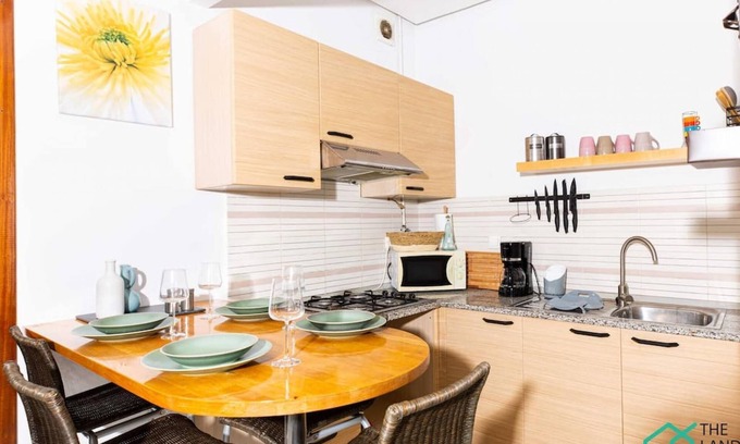 Ain Zaghouan Appartement | Forum Charming 1bd next to Hypermarket Carrefour