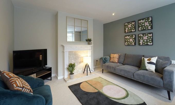 Wetherby Maison | Four bed townhouse in central Wetherby with private garden