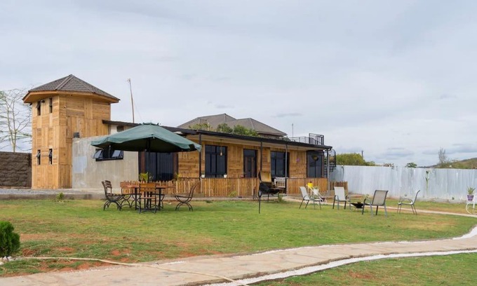 Machakos Chalet De Ski | Four bedroom Container house-Kapiti Plains Container House