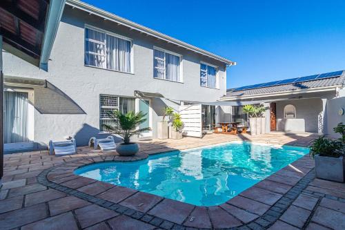Kwaaiwater Maison | Four Pines