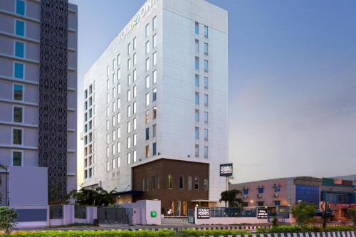 Semmencherry Hôtel | Four Points by Sheraton Chennai OMR