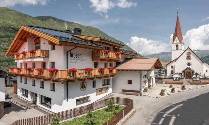 Obergurgl Lit Et Petit-Déjeuner | Frühstückspension Broser
