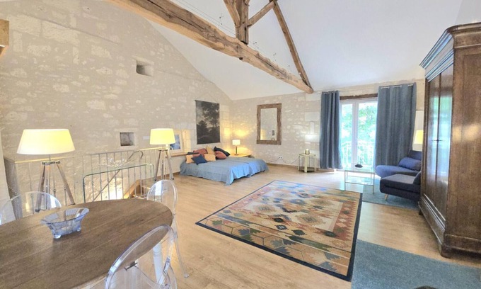Brantome-en-Perigord Appartement | Cozy apartment in the heart of Brantôme, private terrace