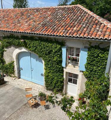 La Rochebeaucourt-et-Argentine Lit Et Petit-Déjeuner | 43 m² Chambre d'hôtes ∙ 2 chambres ∙ 4 personnes
