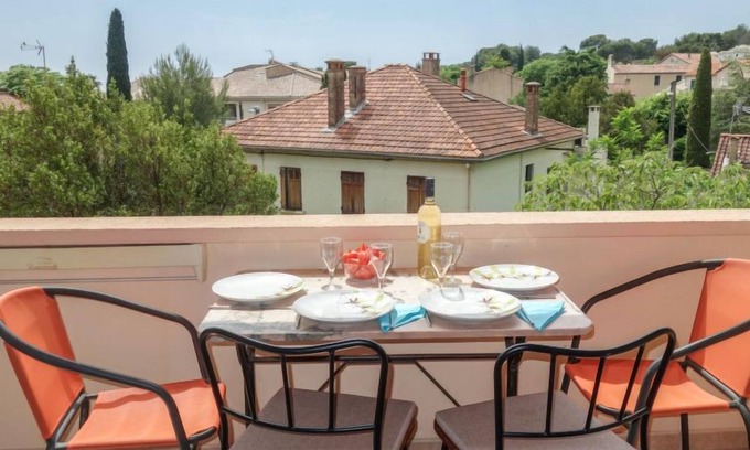 Les Lecques Appartement | Les Vignes by Interhome