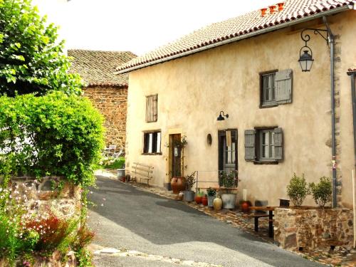 Saint-Jean-Saint-Maurice-sur-Loire Maison | Gîte la Thébaide entière - Les Pittoresques