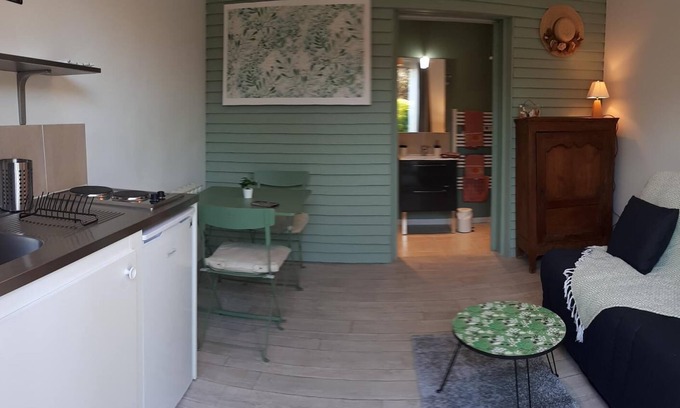 Saint-Sylvestre-de-Cormeilles Lit Et Petit-Déjeuner | Saba, studio d'hôtes à la campagne avec kitchenette