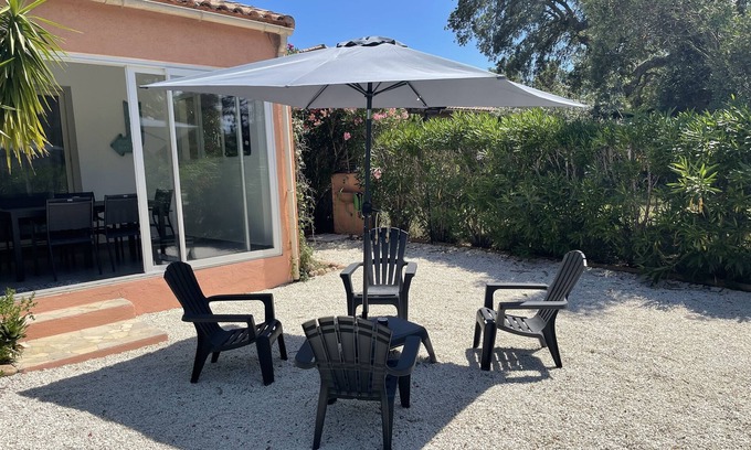 Sainte-Lucie-de-Porto-Vecchio Maison | House pinarellu private garden walk to beach