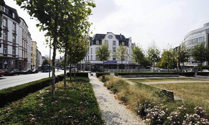 Bornheim Appartement | Apartamento de 2 habitaciones con servicio m. Totalmente equipado, / Wifi y limpieza y. lavandería