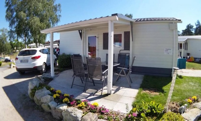 Kahl Appartement | "FRANKFURT" - house on the lake with sandy beach and lake view near Rhein-Main and Spessart