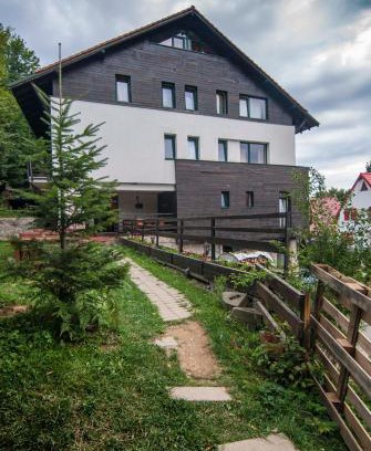 Valiug Maison | Franzdorf Alpin