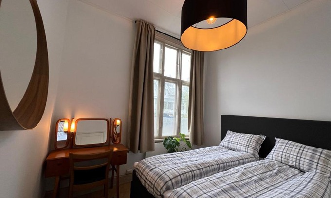 Fredrikstad Appartement | Fredrikstad Cicignon, peaceful but central with garden, parking and long stay facilities
